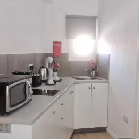 شقة Domus Arseleandra Studio-162 لارنكا